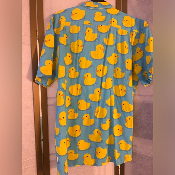 Tipsy Elves Cruise Ducks short-sleeved button down XL Never Worn - Picture 3 of 3